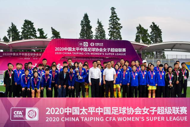 东契奇37+7+9关键防守漏人 独行侠负爵士4连败